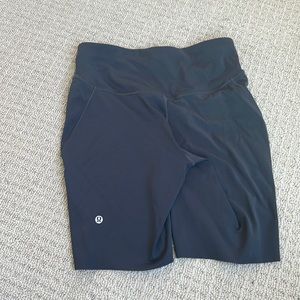 Lulu Lemon Base Pace 6inch Shorts Size 8